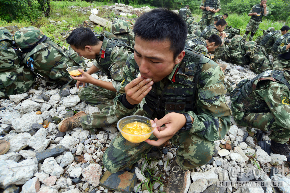 普京：允许乌用远程武器袭俄，意味北约国家与俄开战  